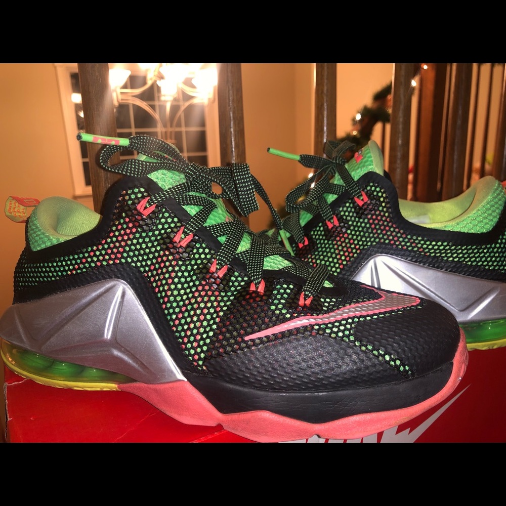 LEBRON XII LOW GS
